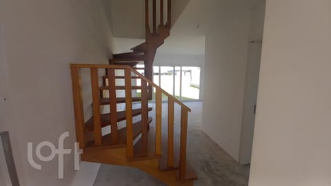 Image 3 - 255284